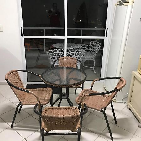 Apto Ubatuba com piscina Esterno foto